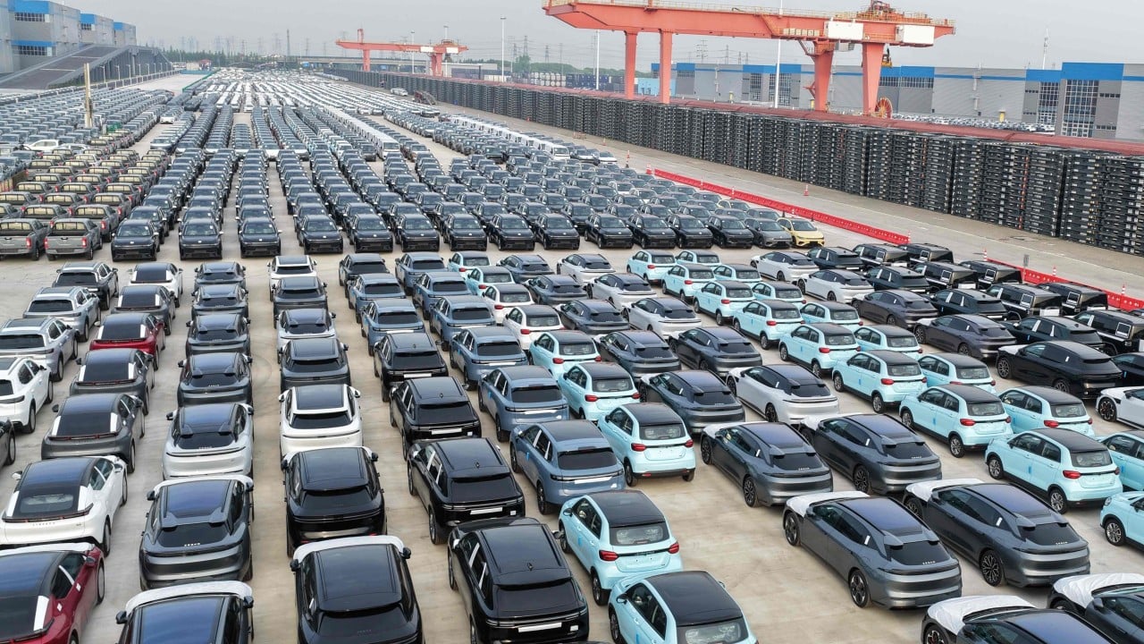 Larangan mobil Cina di AS untuk melindungi industri otomotif