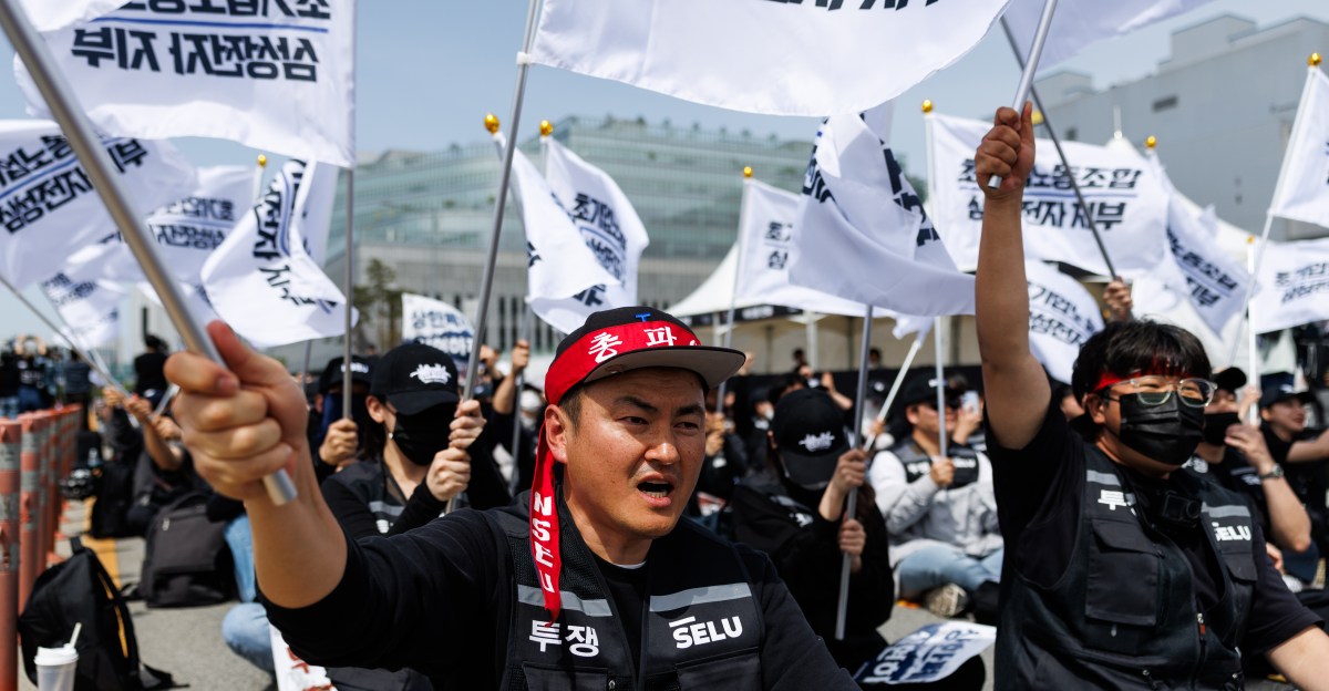 Protes Pekerja Samsung Perburuk Kekurangan RAM Global