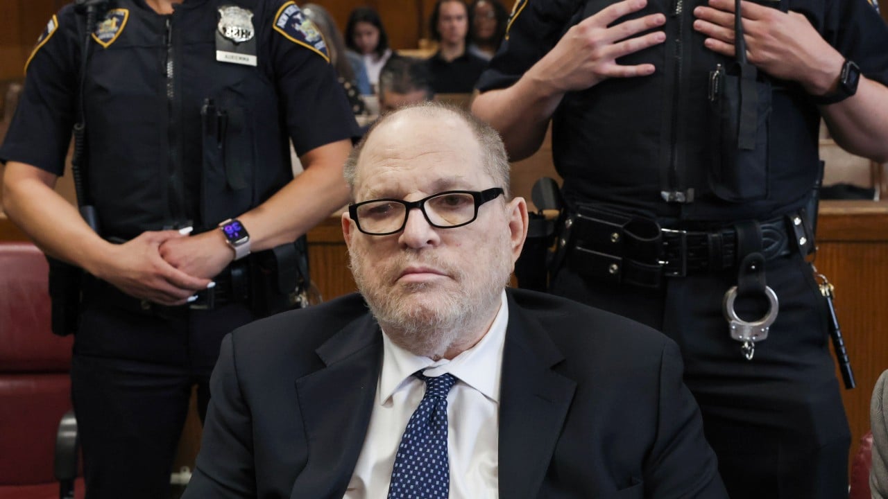 Gambar Harvey Weinstein terkait kasus mistrial pemerkosaan
